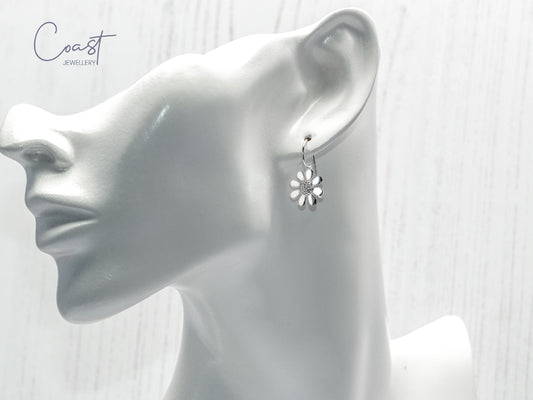 Silver Daisy Earrings