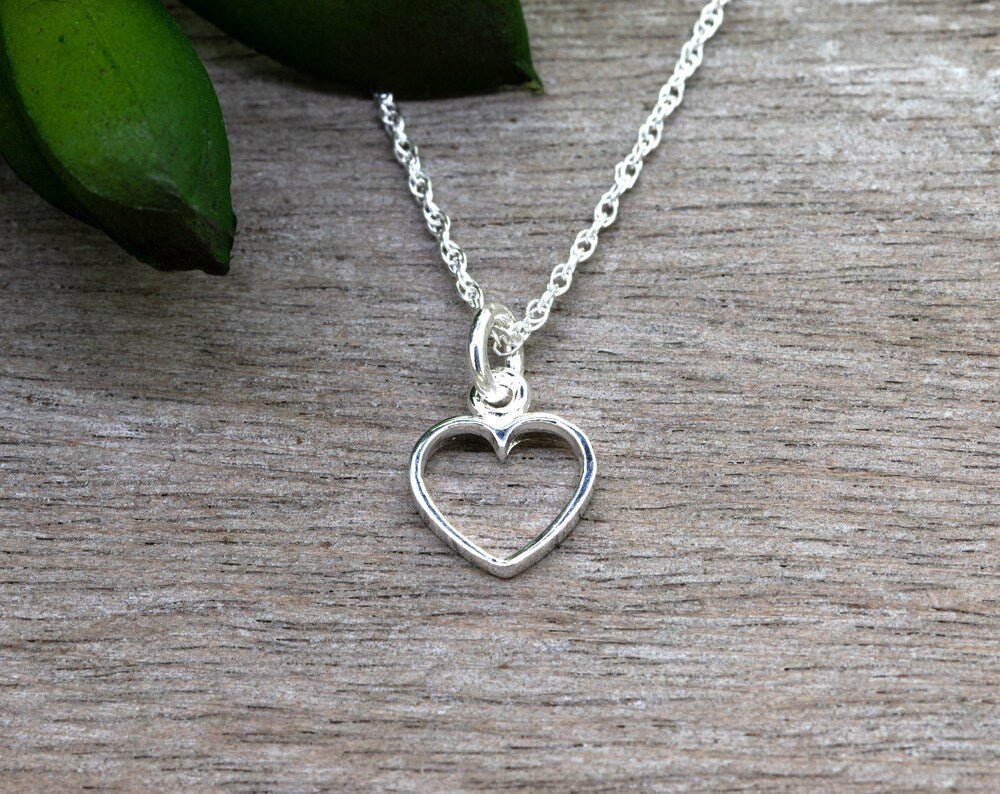 Sterling Silver Heart Pendant Necklace: 925 Silver Chain